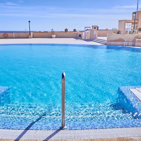 Apartamento 2bdr Comfy With Ocean View *