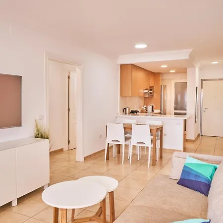 2bdr Comfy With Ocean View דירה *