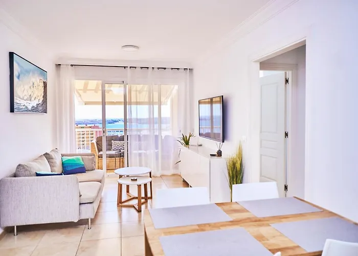 2bdr Comfy With Ocean View 아파트 포리스 데 아보나